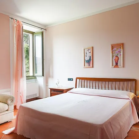 Olea Dei Holiday Apartment *